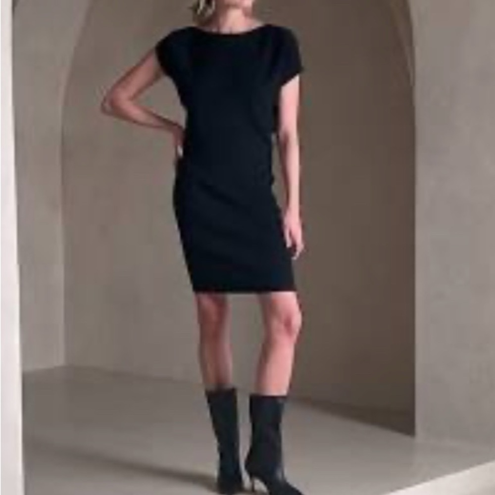 Banana Republic Factory  BOATNECK SWEATER DRESS